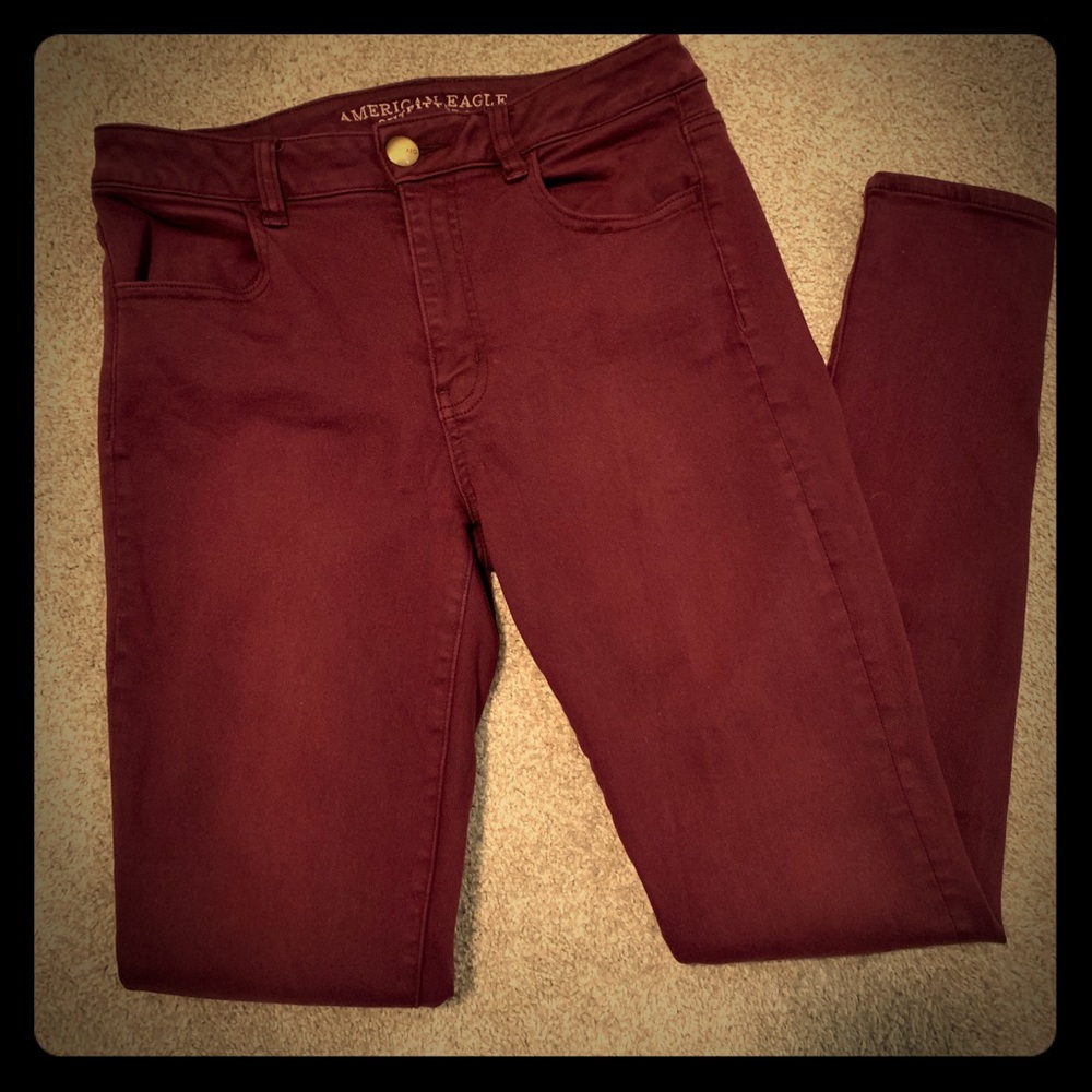 American Eagle burgundy high-rise jeggings
